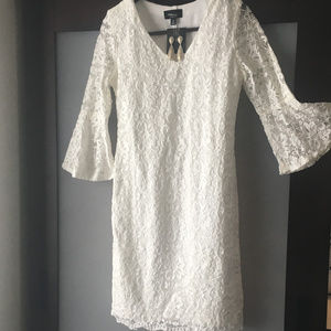Ivory white lace sheath dress, size 6- RN Studio